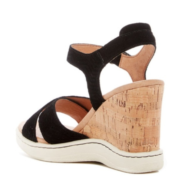 Born Black Coltyn Wedge Sandal - Picture 3 of 7